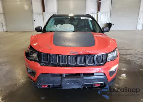 2017 Jeep Compass Trailhawk z USA, uszkodzony, nr VIN 3C4NJDDB6HT657650